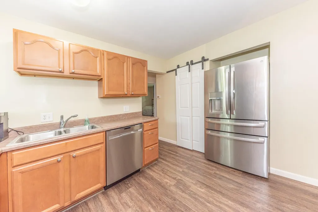 248 Nichols Drive Saline City MI 48176