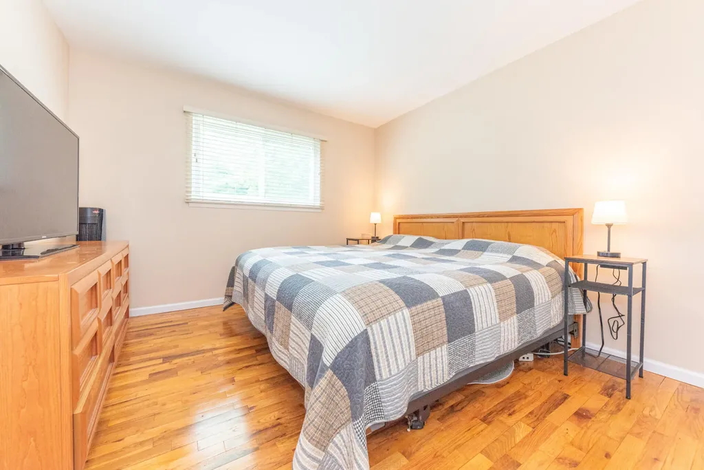 248 Nichols Drive Saline City MI 48176