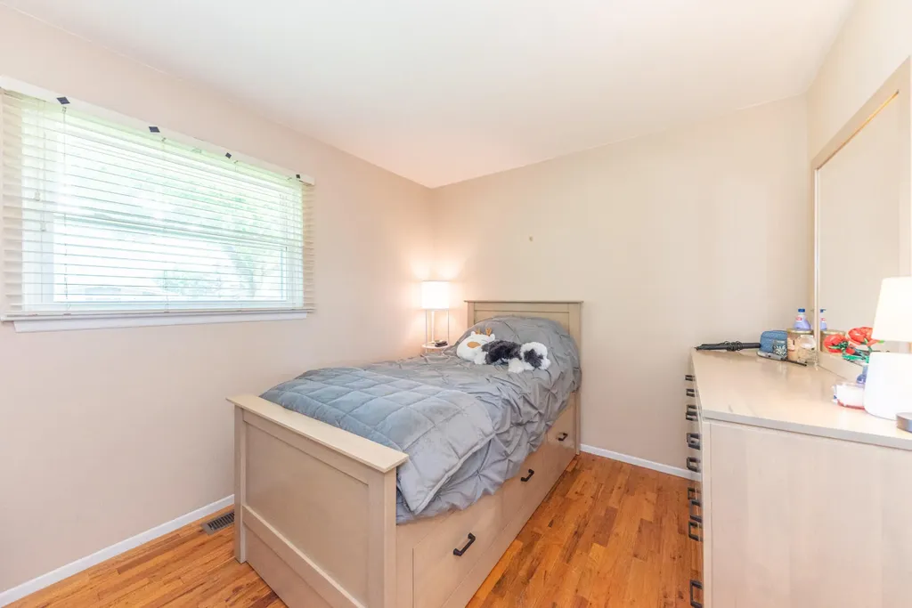 248 Nichols Drive Saline City MI 48176