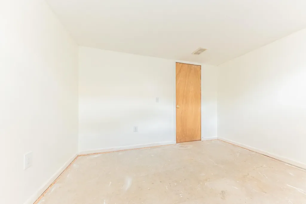 248 Nichols Drive Saline City MI 48176