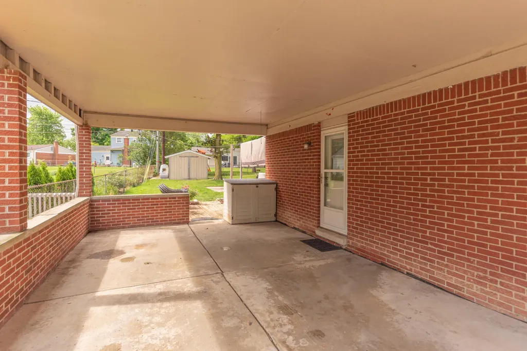 248 Nichols Drive Saline City MI 48176