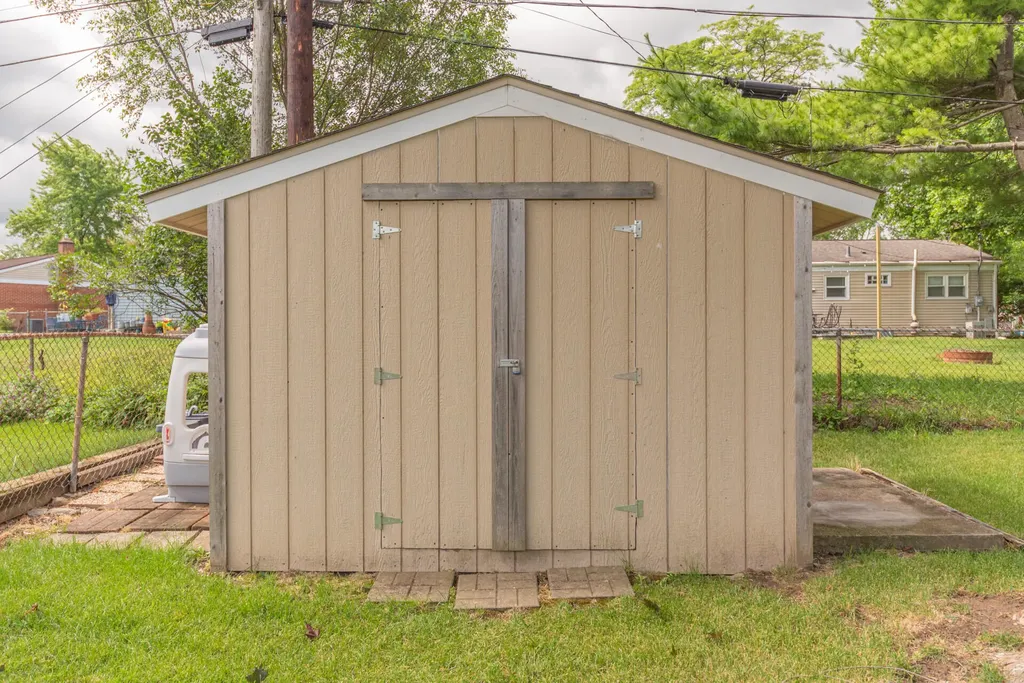 248 Nichols Drive Saline City MI 48176