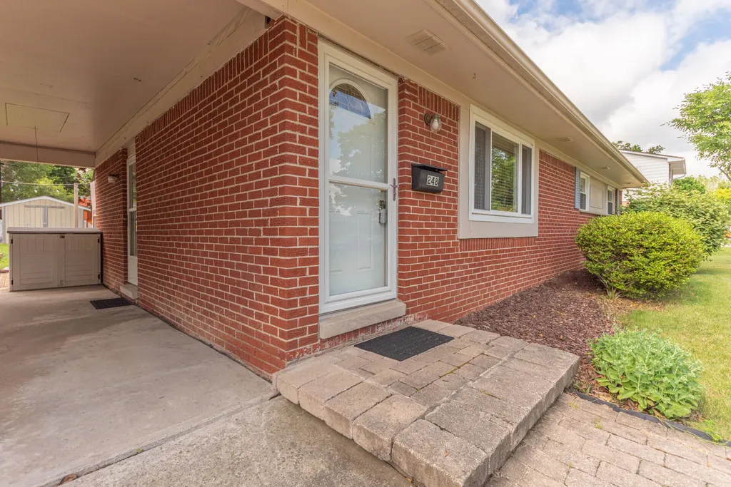 248 Nichols Drive Saline City MI 48176