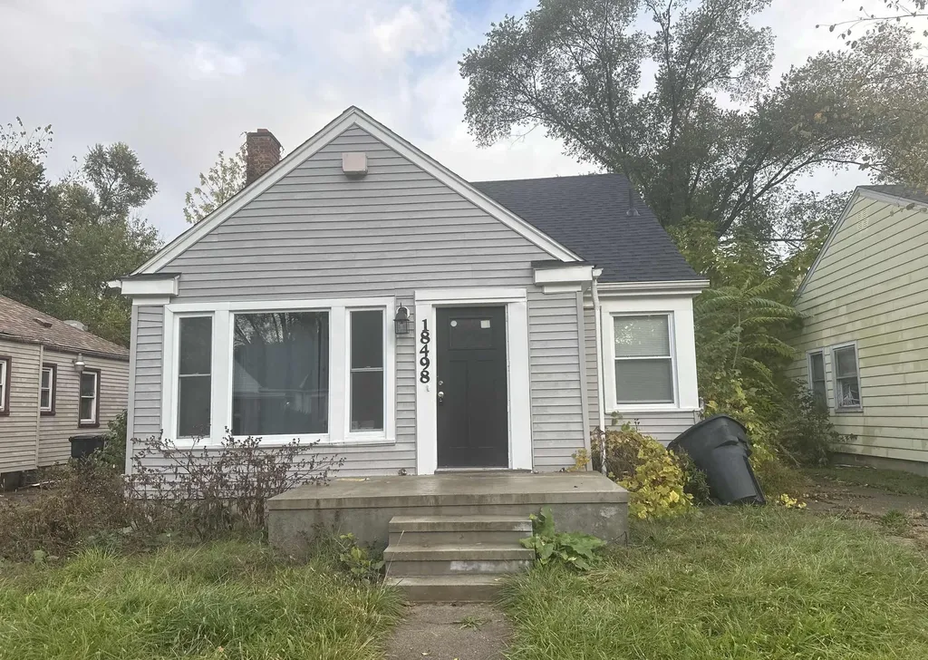 18498 Vaughan Street Detroit City MI 48219