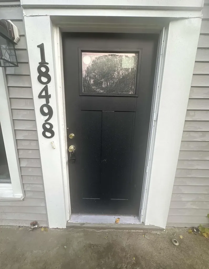 18498 Vaughan Street Detroit City MI 48219