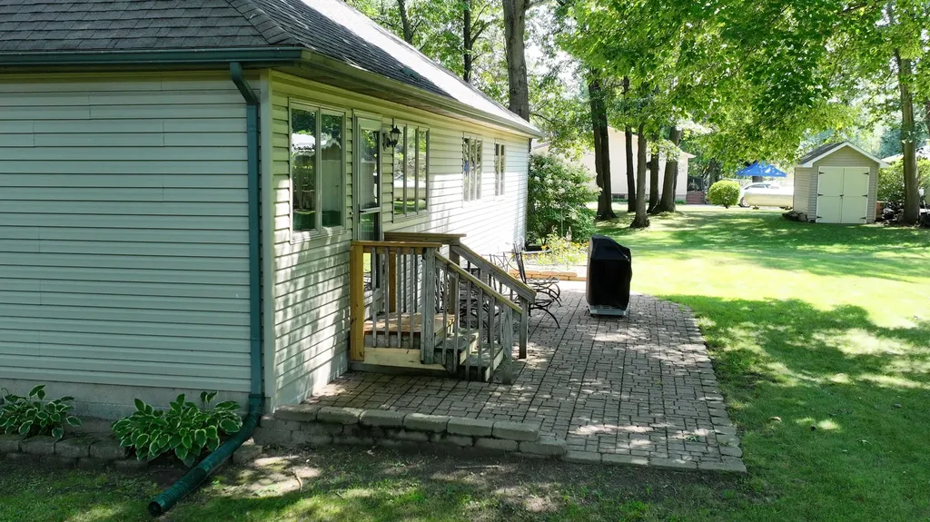 23568 Bohn Road Sumpter Township MI 48111