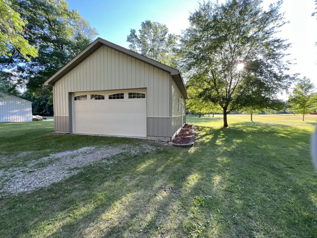 23568 Bohn Road Sumpter Township MI 48111