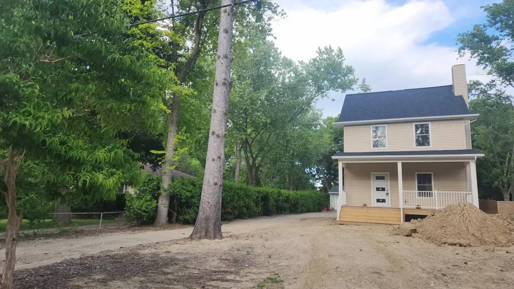 592 Kuehnle Avenue Ann Arbor City MI 48103