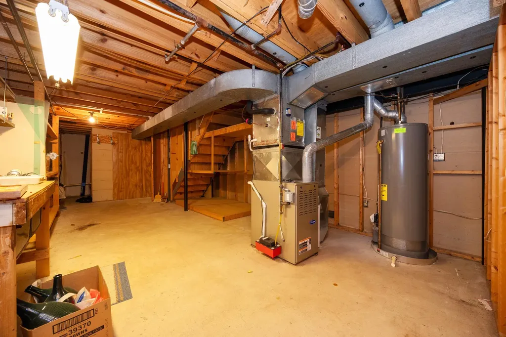 476 Coldiron Drive Rochester Hills City MI 48307