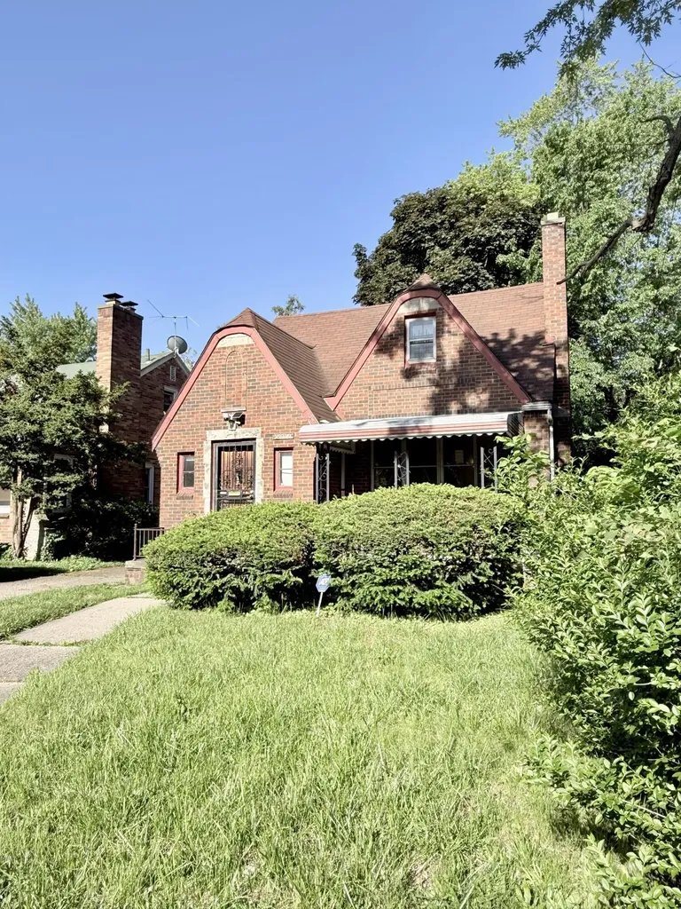 15339 Sussex Street Wayne City MI 48227