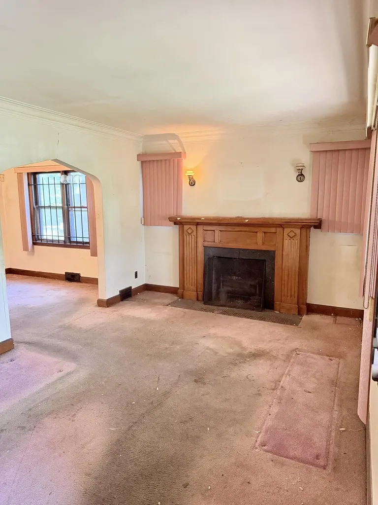 15339 Sussex Street Wayne City MI 48227