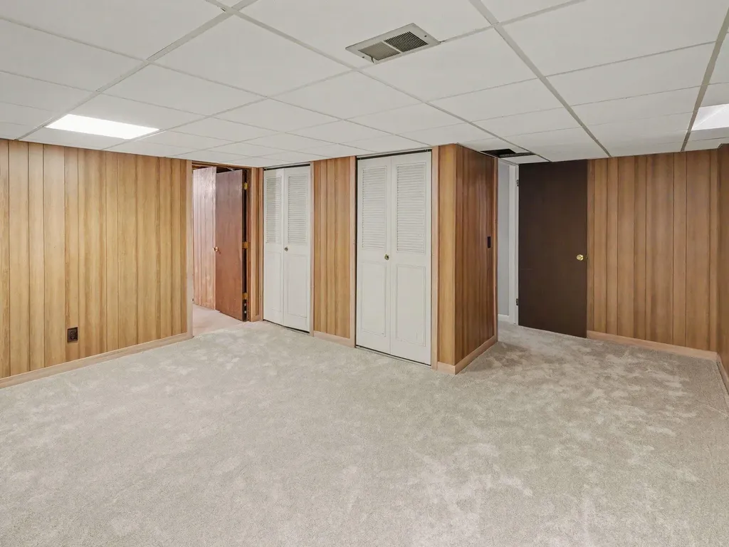 3268 Alpine Drive Ann Arbor City MI 48108