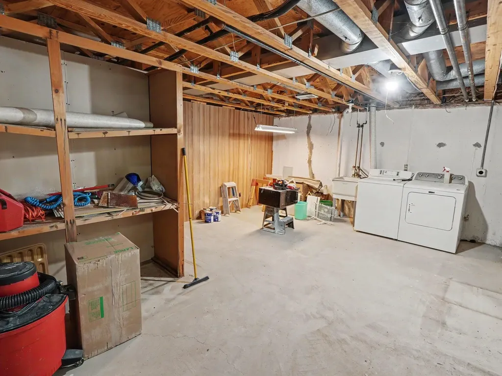 3268 Alpine Drive Ann Arbor City MI 48108