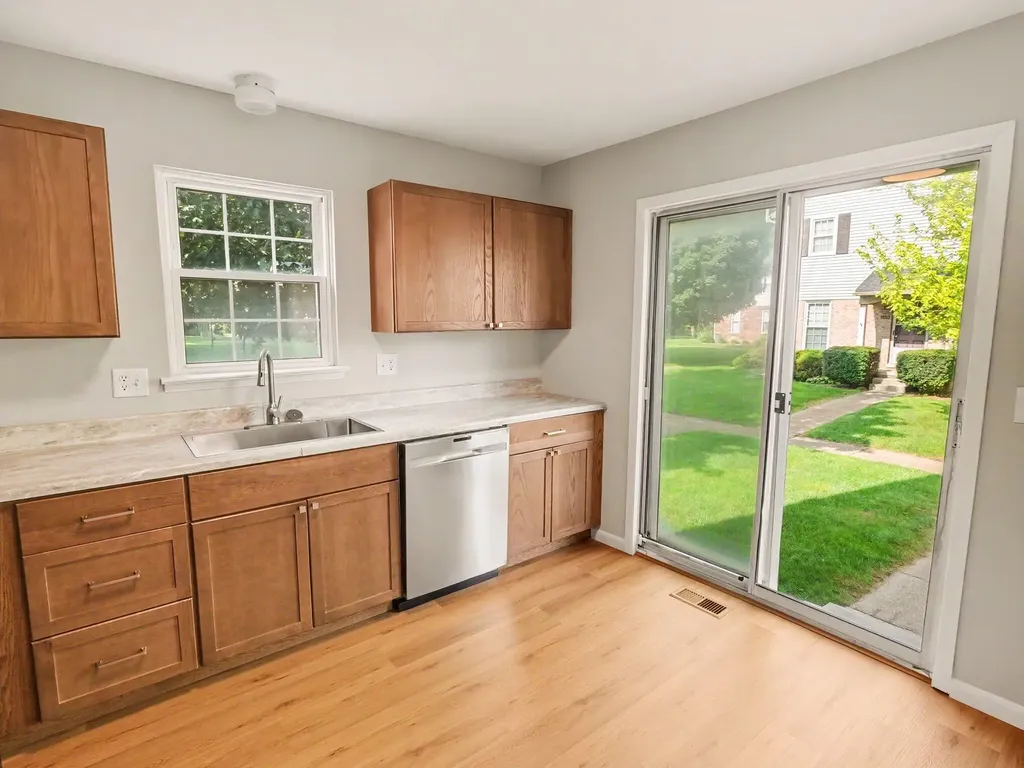 3268 Alpine Drive Ann Arbor City MI 48108