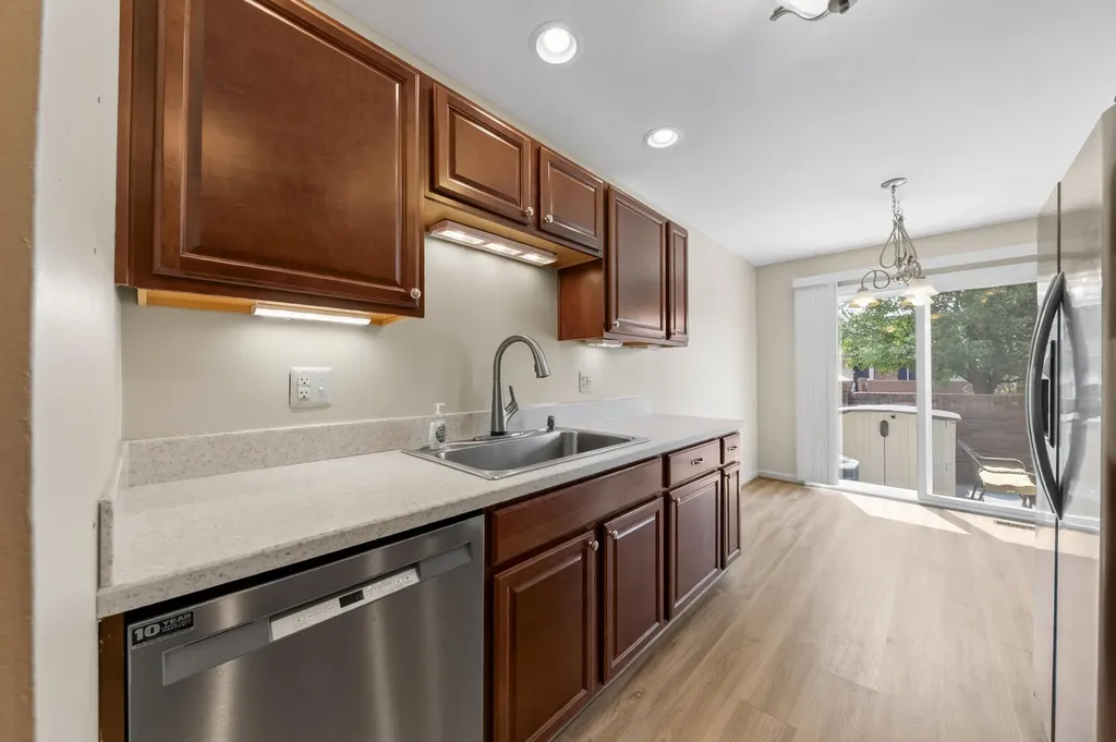 41222 Southwind Drive Canton Charter Township MI 48188