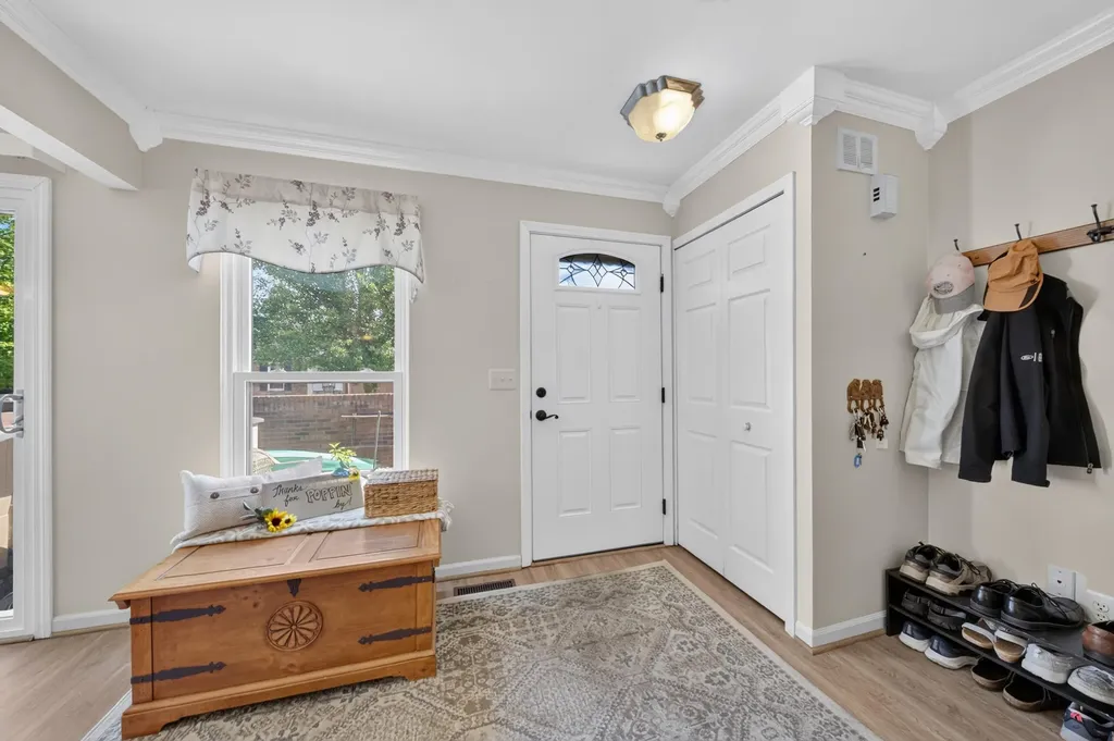 41222 Southwind Drive Canton Charter Township MI 48188