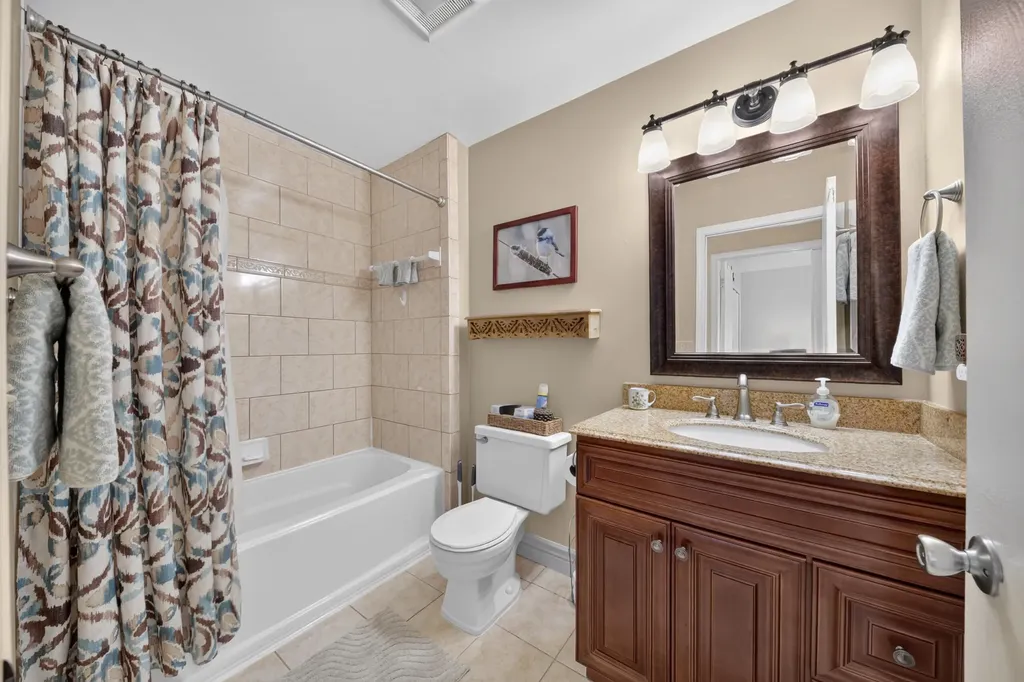 41222 Southwind Drive Canton Charter Township MI 48188