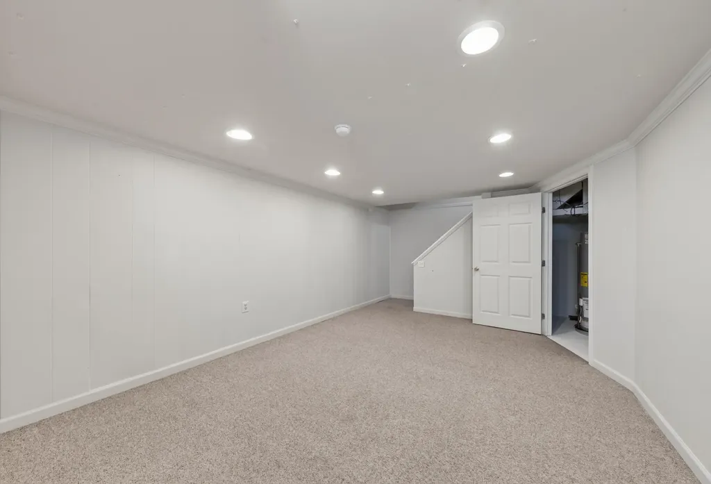 41222 Southwind Drive Canton Charter Township MI 48188