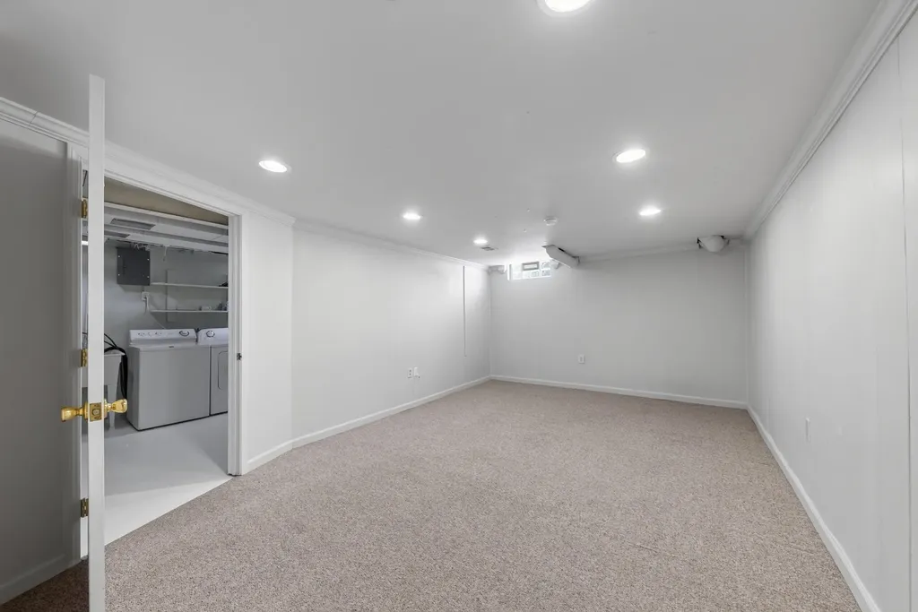 41222 Southwind Drive Canton Charter Township MI 48188