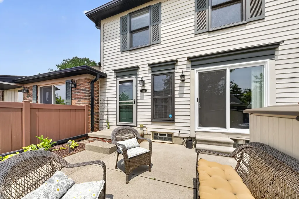 41222 Southwind Drive Canton Charter Township MI 48188