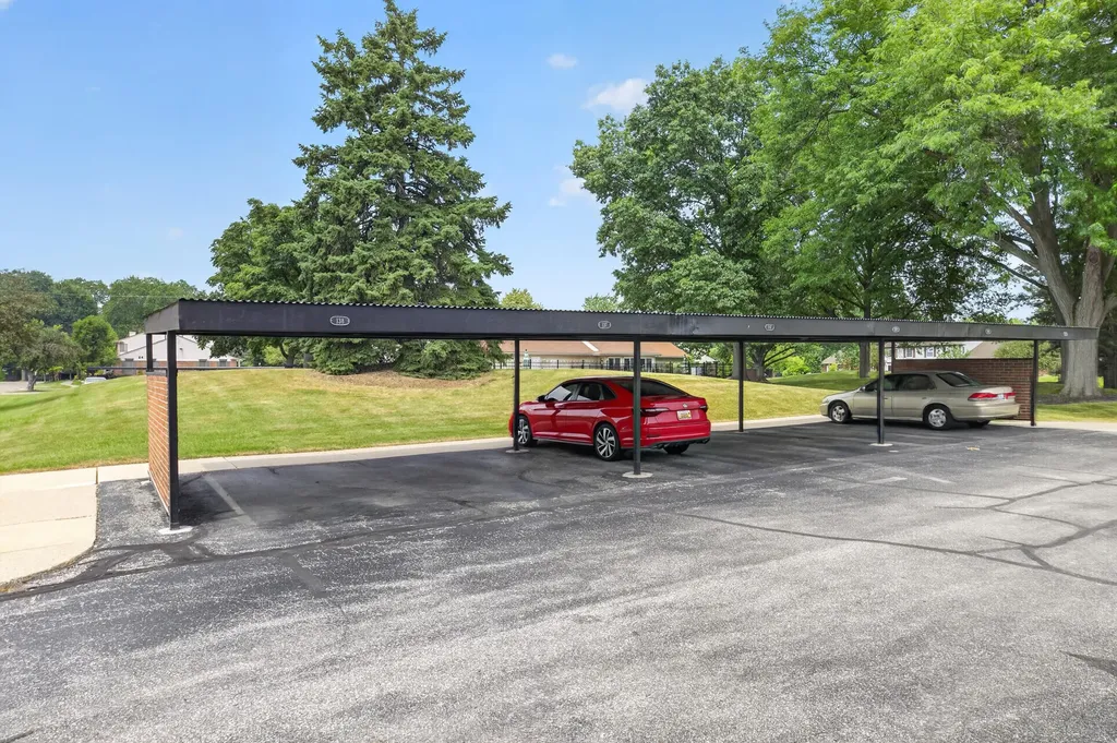 41222 Southwind Drive Canton Charter Township MI 48188