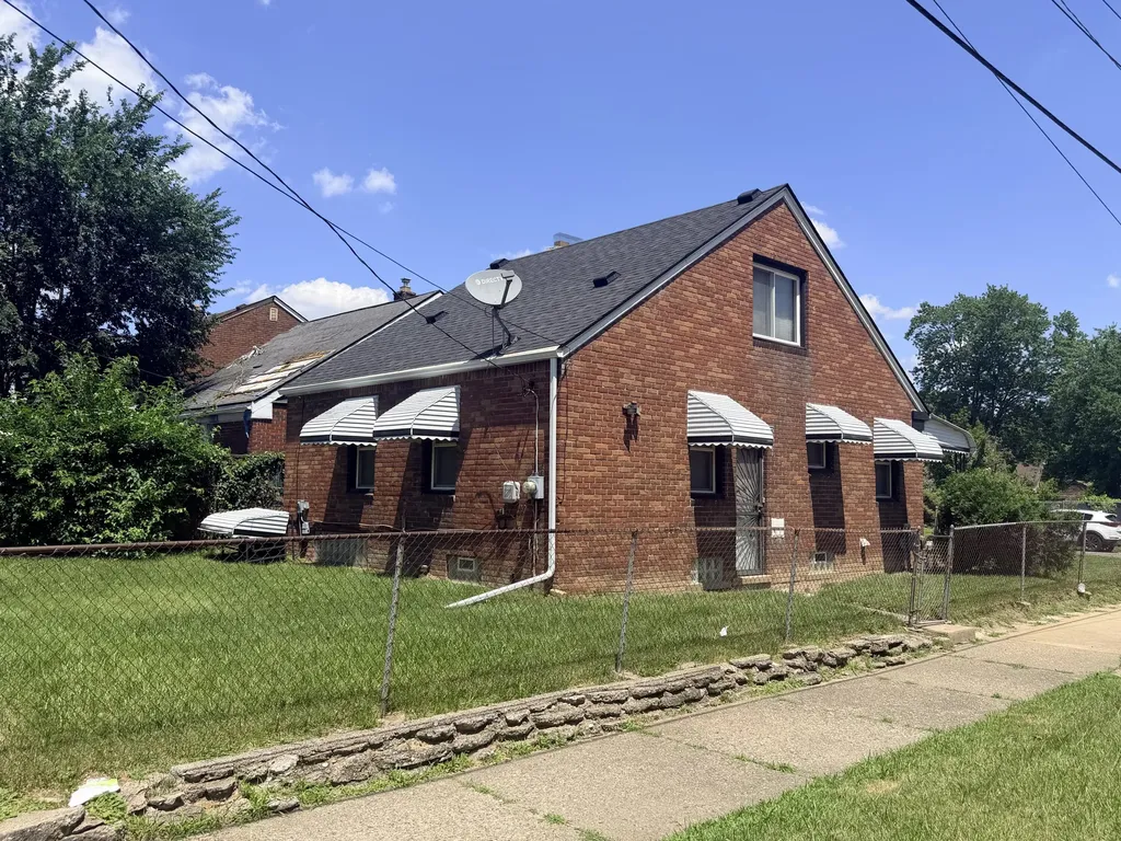 Detroit City MI 48227