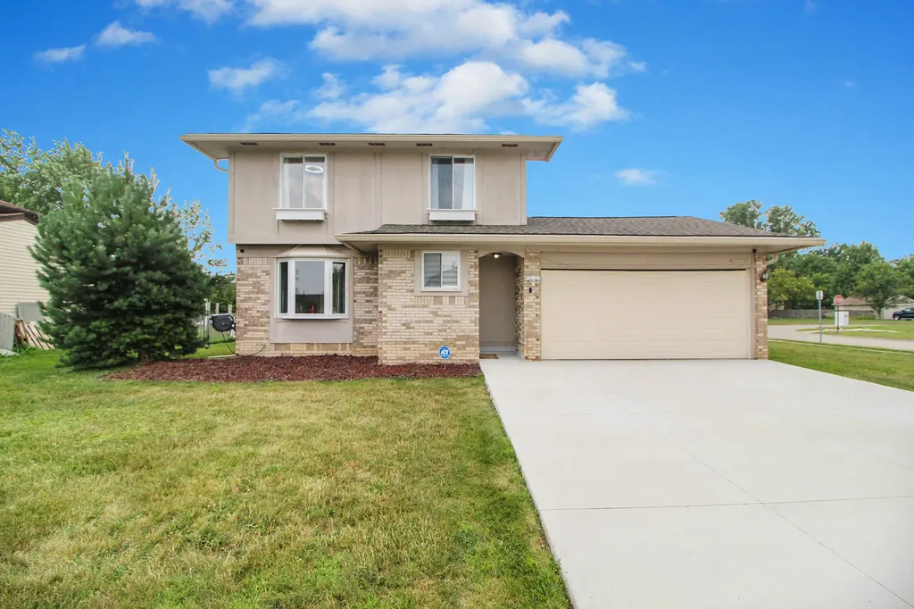 43729 Fleetwood Drive Canton Charter Township MI 48187