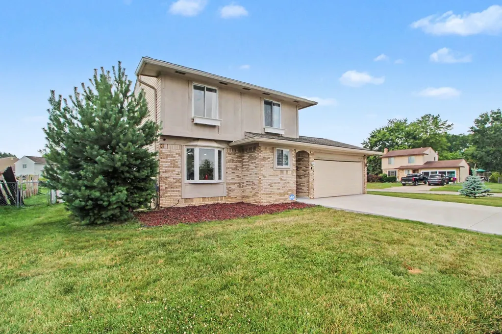43729 Fleetwood Drive Canton Charter Township MI 48187