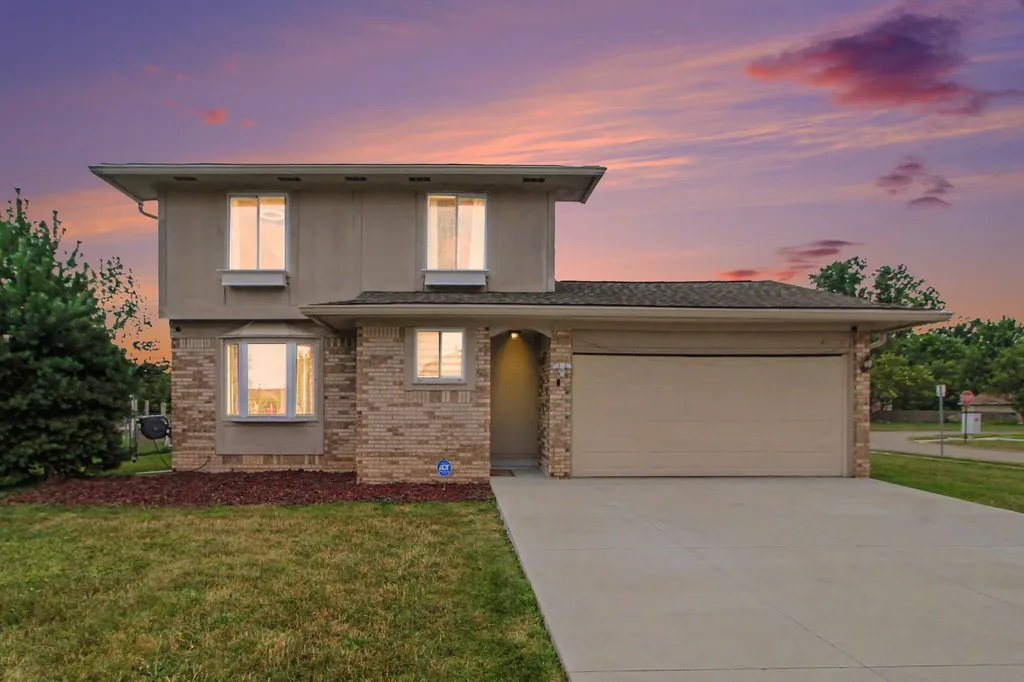 43729 Fleetwood Drive Canton Charter Township MI 48187
