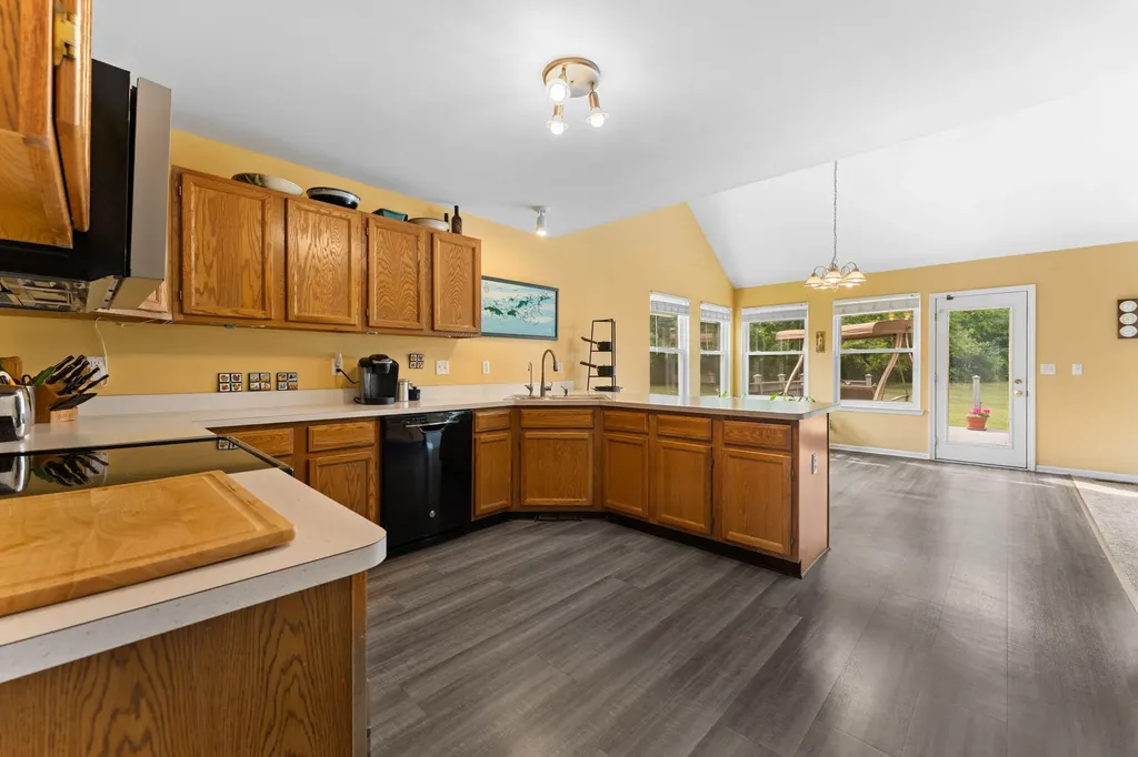 4619 Sycamore Drive Pittsfield Charter Township MI 48197