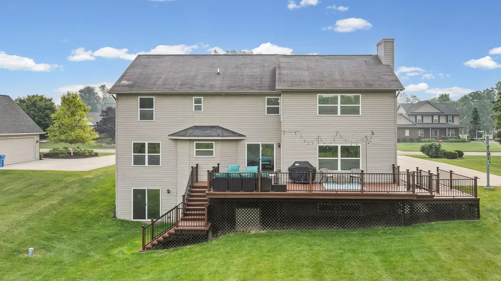 20903 Oak Tree Drive Lyon Charter Township MI 48178