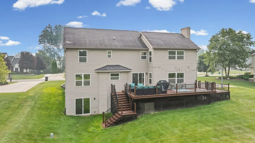 20903 Oak Tree Drive Lyon Charter Township MI 48178
