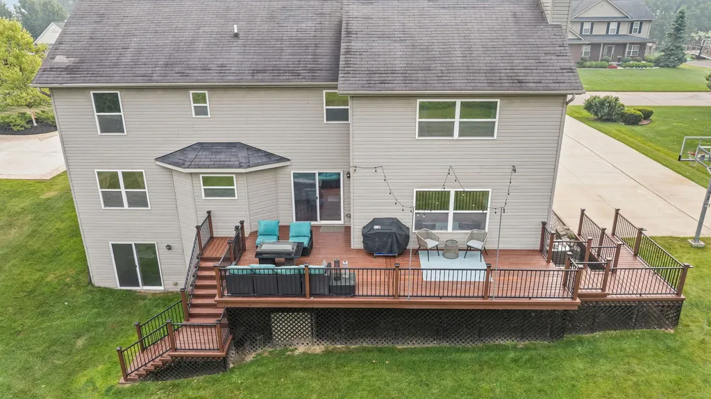 20903 Oak Tree Drive Lyon Charter Township MI 48178