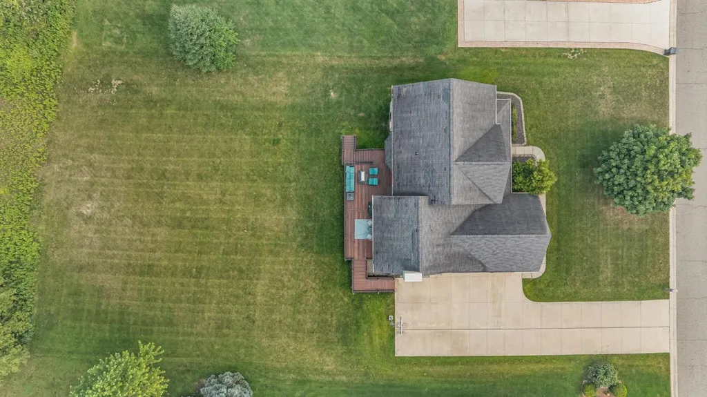 20903 Oak Tree Drive Lyon Charter Township MI 48178