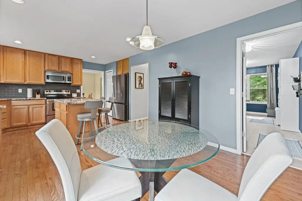 20903 Oak Tree Drive Lyon Charter Township MI 48178