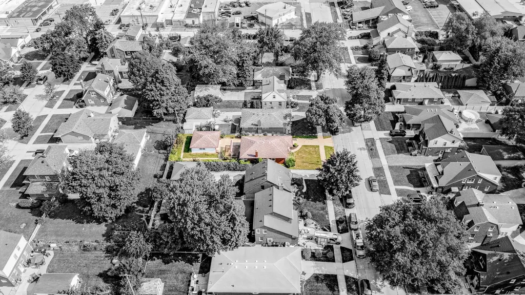 2910 Parkwood Street Trenton City MI 48183