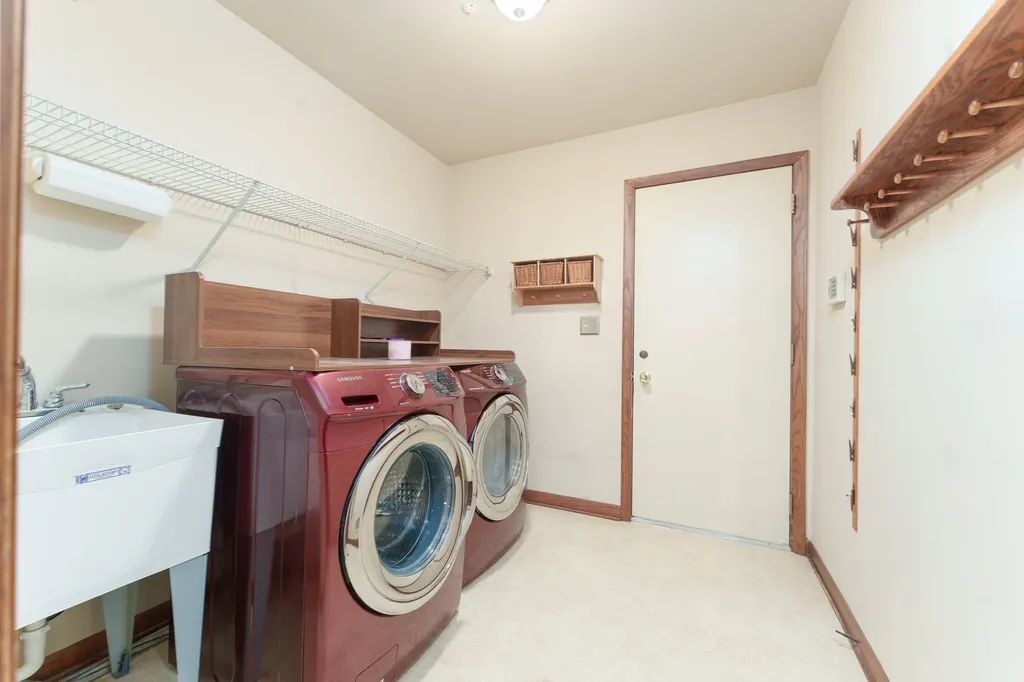 6727 Robison Lane Pittsfield Charter Township MI 48176