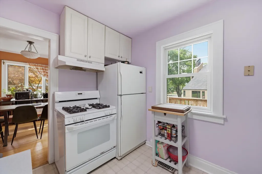 325 Hilldale Drive Ann Arbor City MI 48105