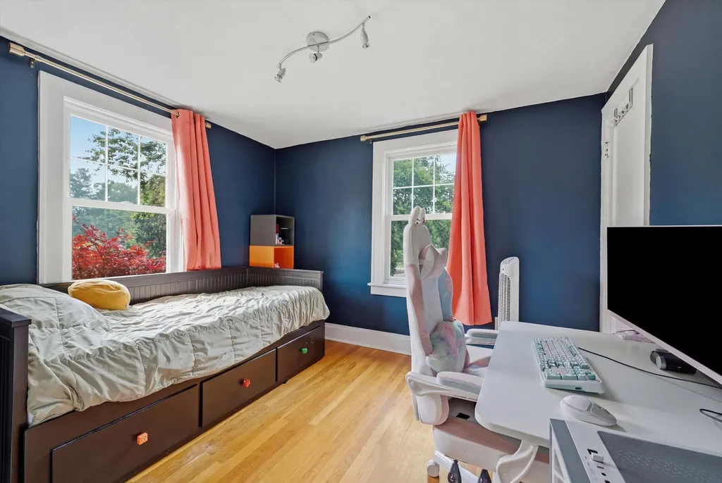 325 Hilldale Drive Ann Arbor City MI 48105