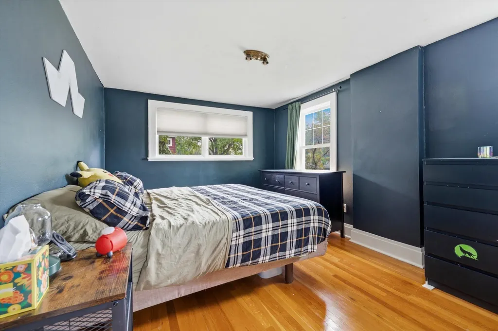 325 Hilldale Drive Ann Arbor City MI 48105
