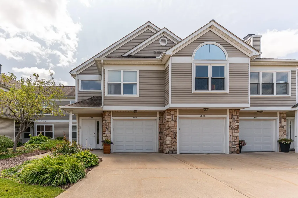 1643 Coburn Drive Pittsfield Charter Township MI 48108