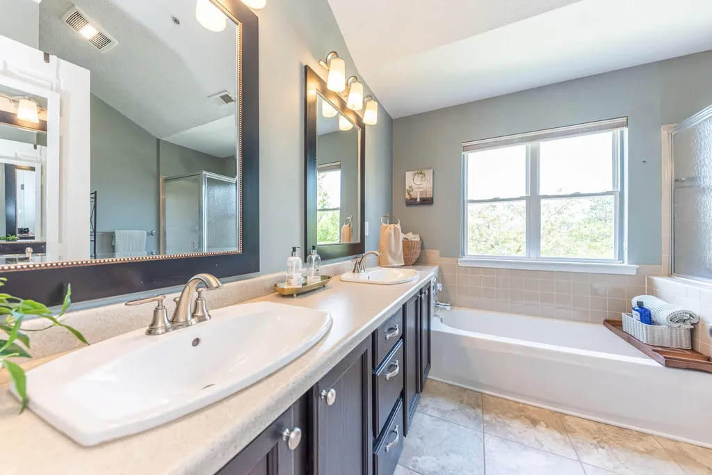 1643 Coburn Drive Pittsfield Charter Township MI 48108