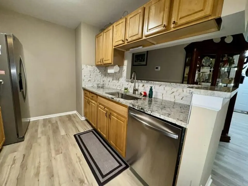 432 Marigold Circle Westland City MI 48185