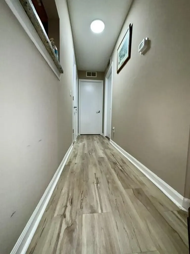 432 Marigold Circle Westland City MI 48185