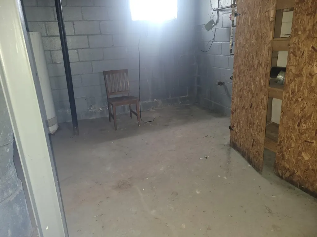8897 Prest Street Detroit City MI 48228