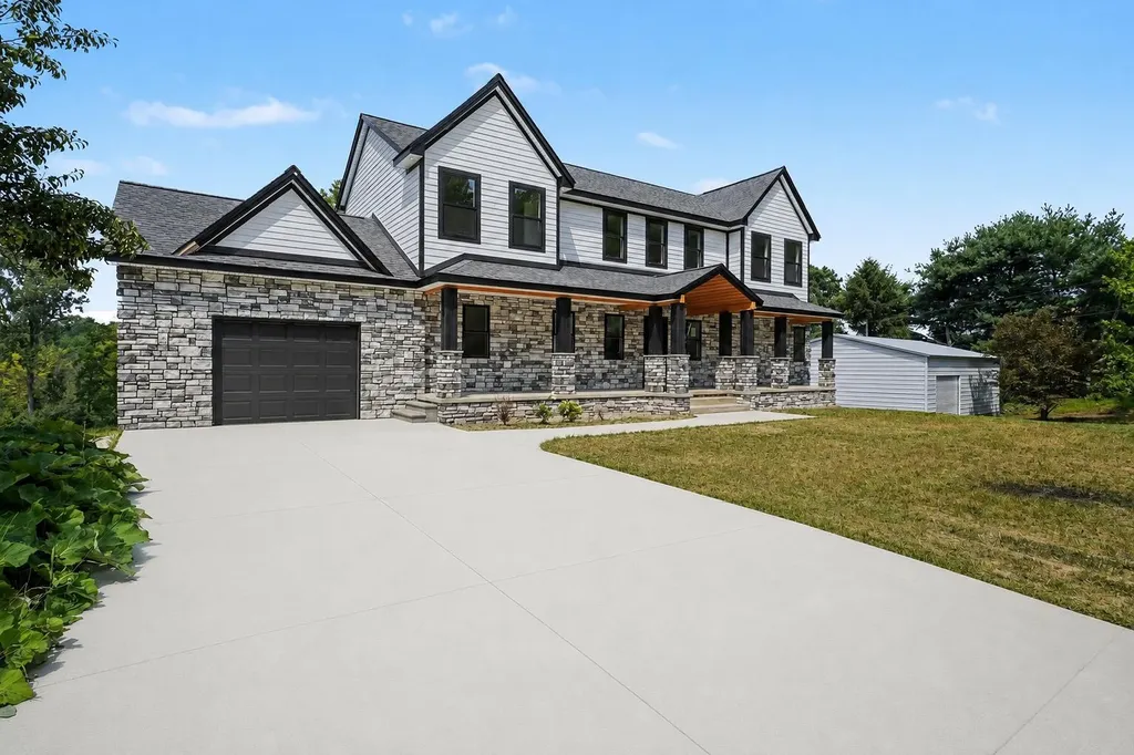 14400 Van Syckle Road Unadilla Township MI 48137