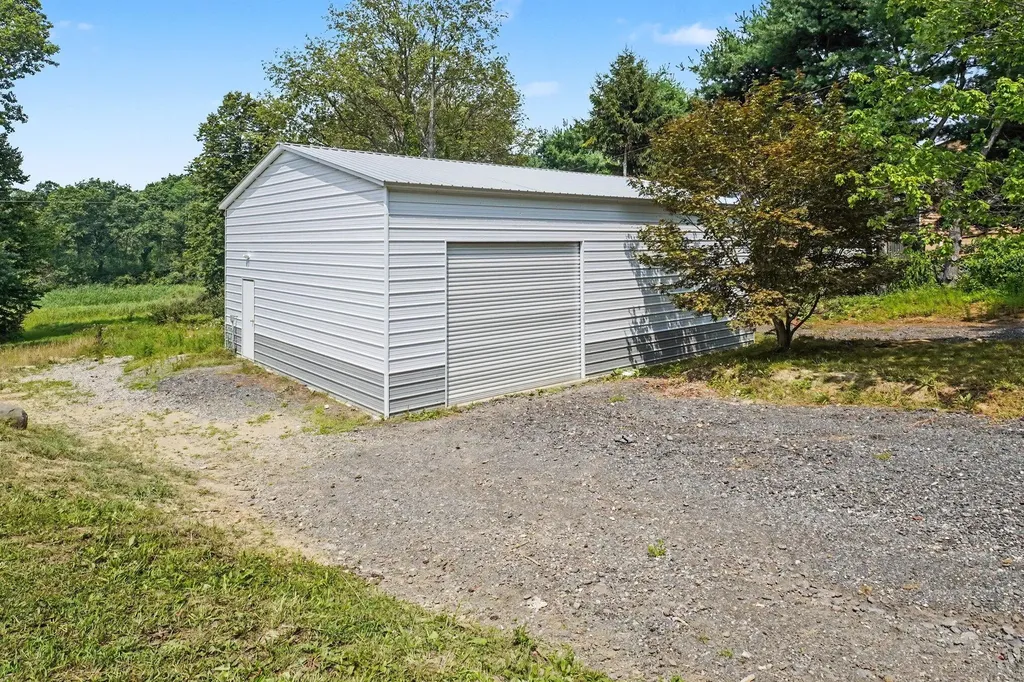 14400 Van Syckle Road Unadilla Township MI 48137
