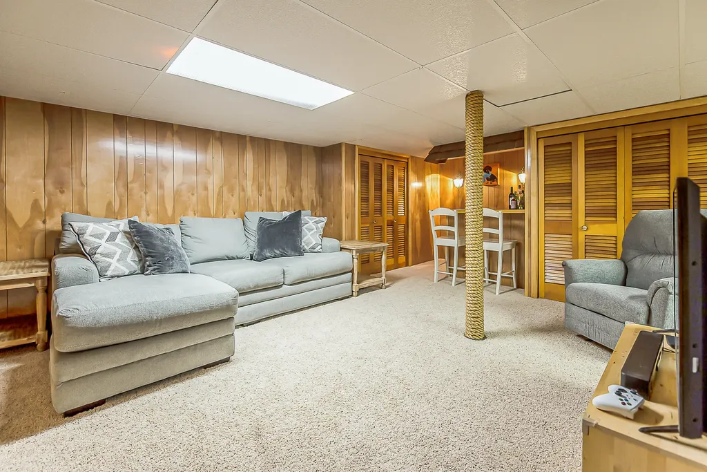 2058 Wildwood Lane Jackson City MI 49203