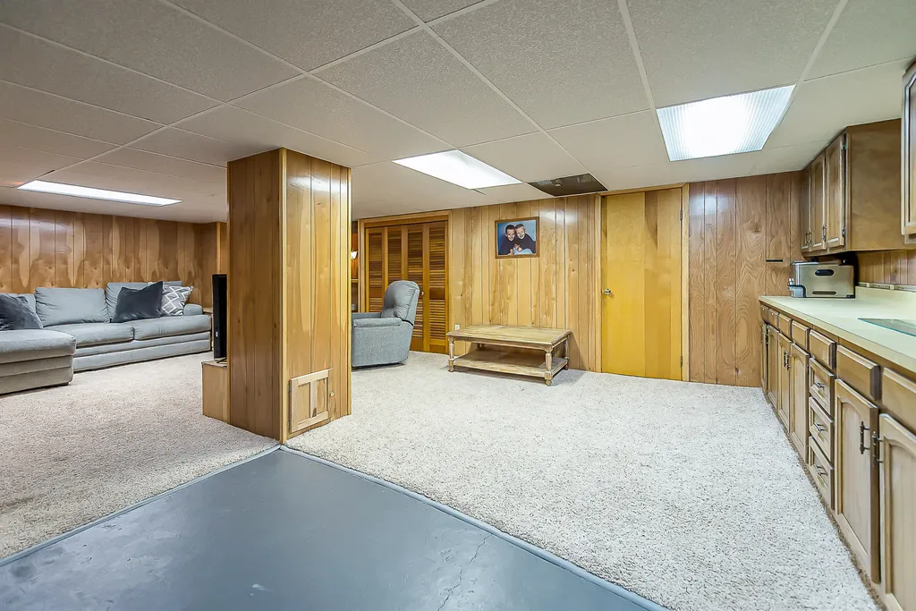 2058 Wildwood Lane Jackson City MI 49203