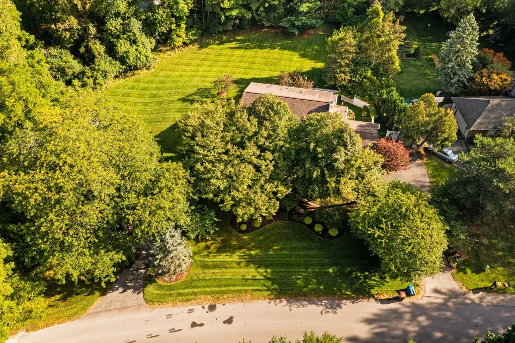 2464 Blueberry Lane Ann Arbor Charter Township MI 48103